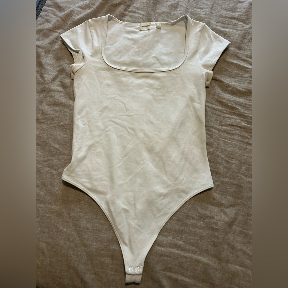 Wilfred Free White Bodysuit